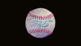 Roberto Clemente single signed baseball (JSA LOA)